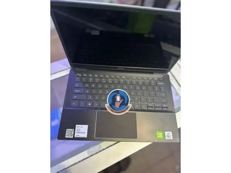 Ordinateur DELL Vostro 5391 Core i7 14'' pouce