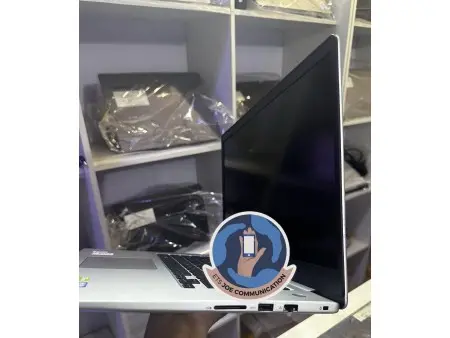 DELL Inspiron 7580 Core i7 15'' inch Laptop